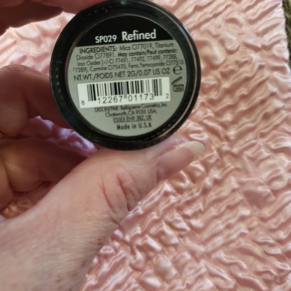 Bellapierre eyeshadow - Picture 3 of 4